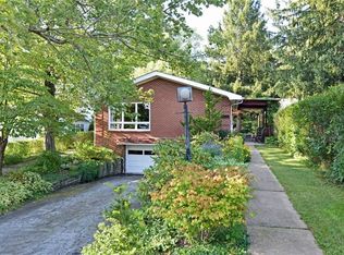 116 Camberwell Dr, Pittsburgh, PA 15238