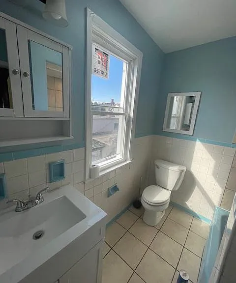 7523 Roslyn St #2 — Photo 17