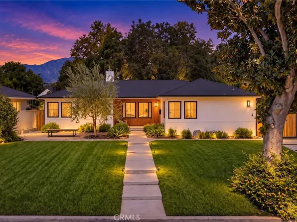 2147 E Woodlyn Rd, Pasadena, CA 91104