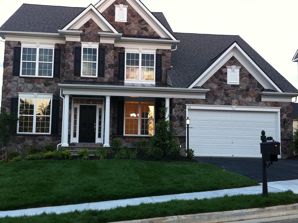 1st image of 36 Columbia Way