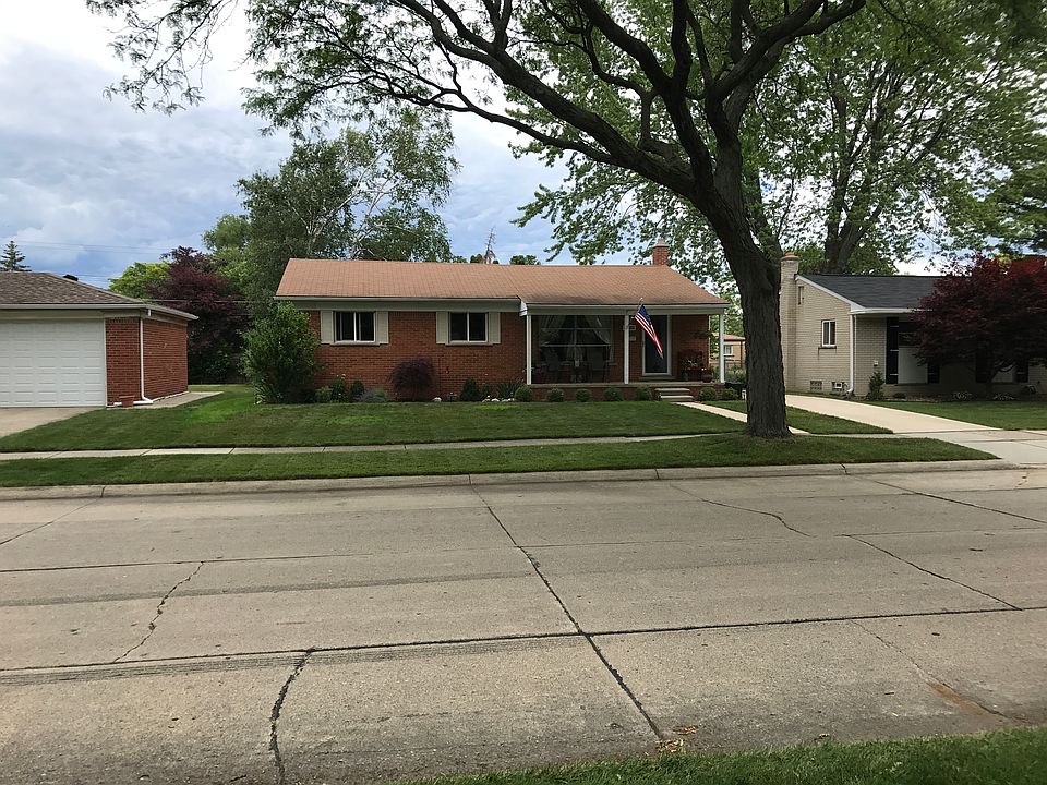 1st image of 29486 Bentley St