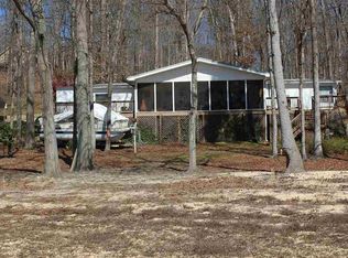 181 Meredith Lake Rd, Townville, SC 29689