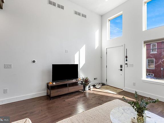 5th image of 1348 S 19th St