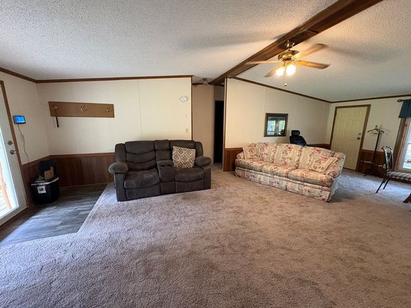 261 Perkins Holw, Grassy Creek, KY 41352