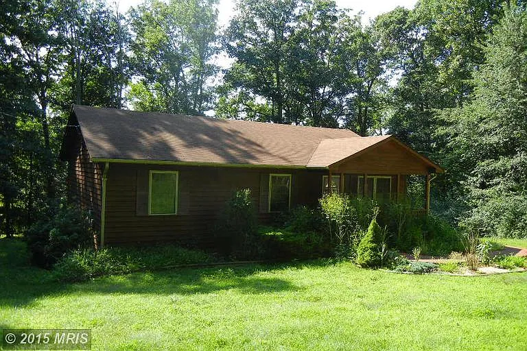 77 Buck Rd photo 1
