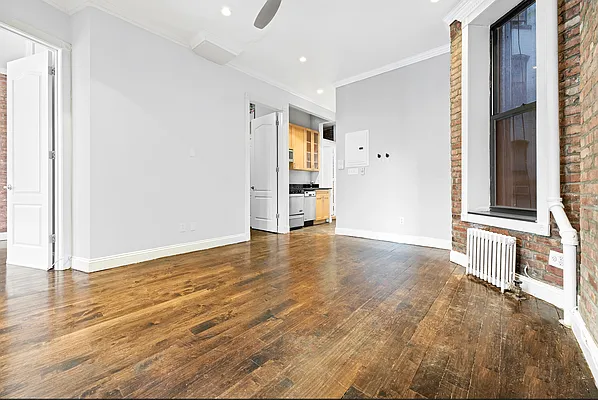 Rented by REAL New York | media 6