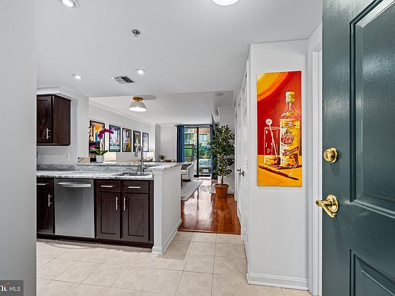 4th image of 3835 9th St #105W