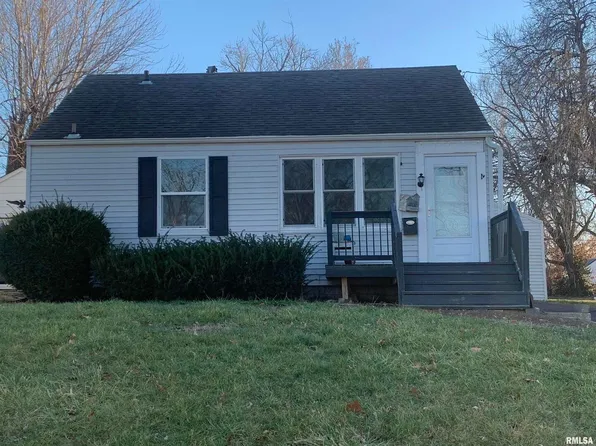2236 Sycamore St, Quincy, IL 62301
