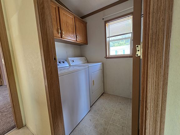 5th image of 57 Long St #57L