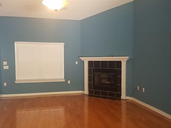 5th image of 6399 Malibu Ave