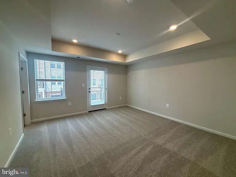 42635 Darala Dr — Photo 12