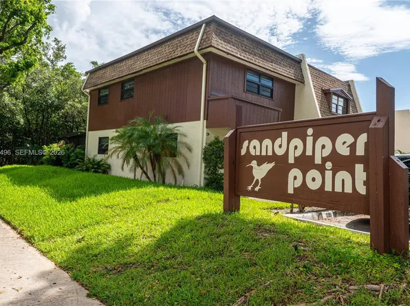 2133 N 14th Ave, Hollywood, FL 33020