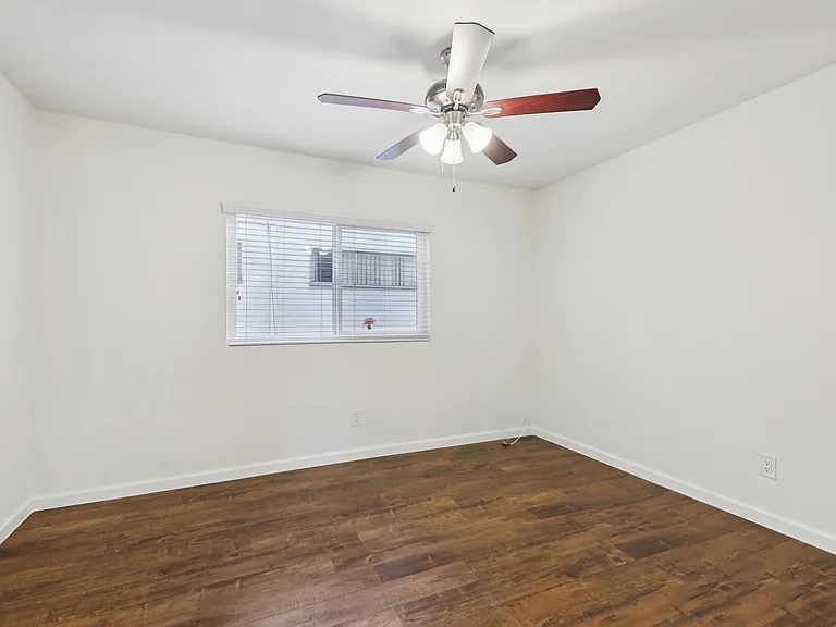 435 W. Regent St — Photo 14
