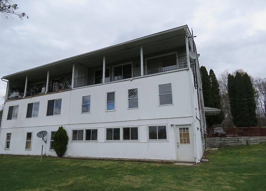 2nd image of 312 Shore Dr #D