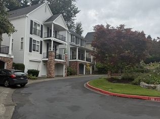 2395 132nd Ave SE, Bellevue, WA 98005