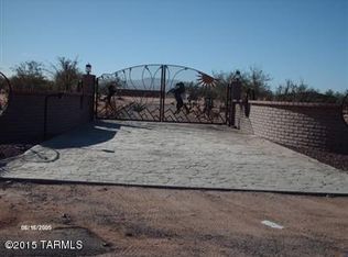 11025 W Park Rd, Tucson, AZ 85735