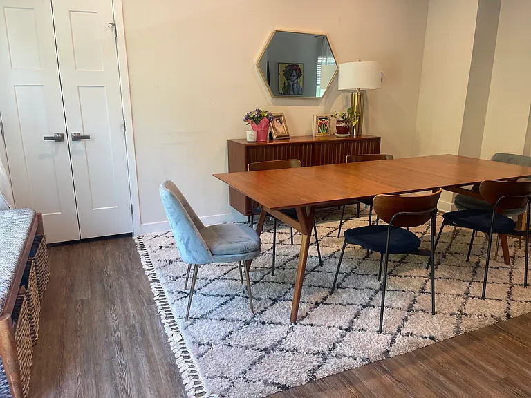 555 Katherine Ave — Photo 9
