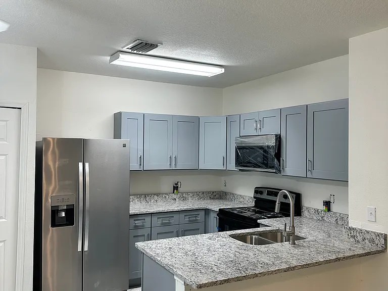 1513 Deer Tree Ln — Photo 2