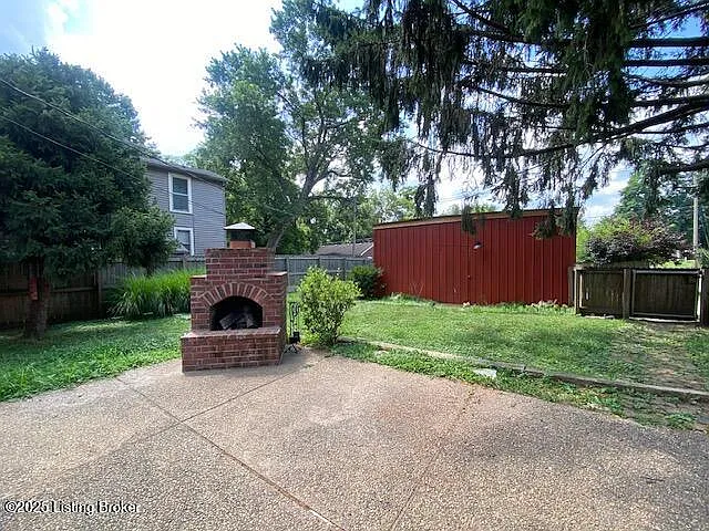 201 E John Fitch Ave — Photo 5