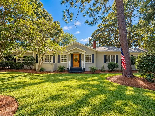 1015 Forrest Ave, Tifton, GA 31794
