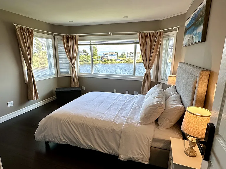 1541 Ocean View Ln — Photo 11