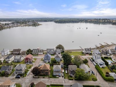 68 Edgewater Rd, Hull, MA, 02045