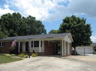 113 Welcome Dr, Fountain Inn, SC 29644