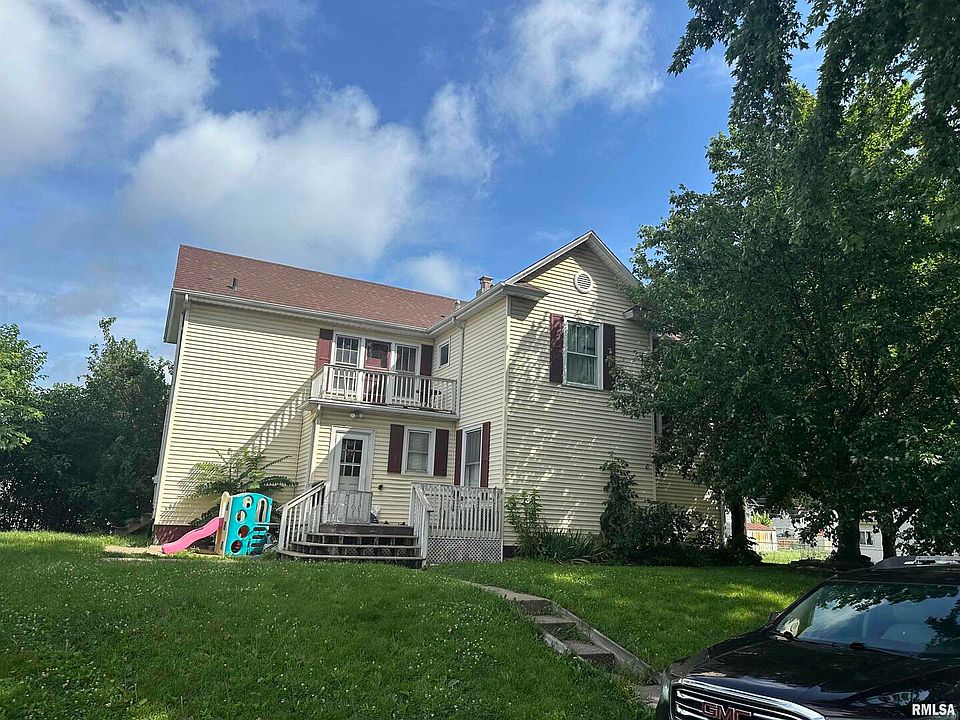 2nd image of 326 S Linwood Ave