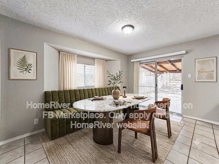 10455 Alpine Vlg — Photo 3