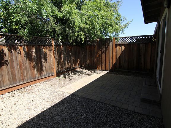 3rd image of 2769 Agate Dr #2