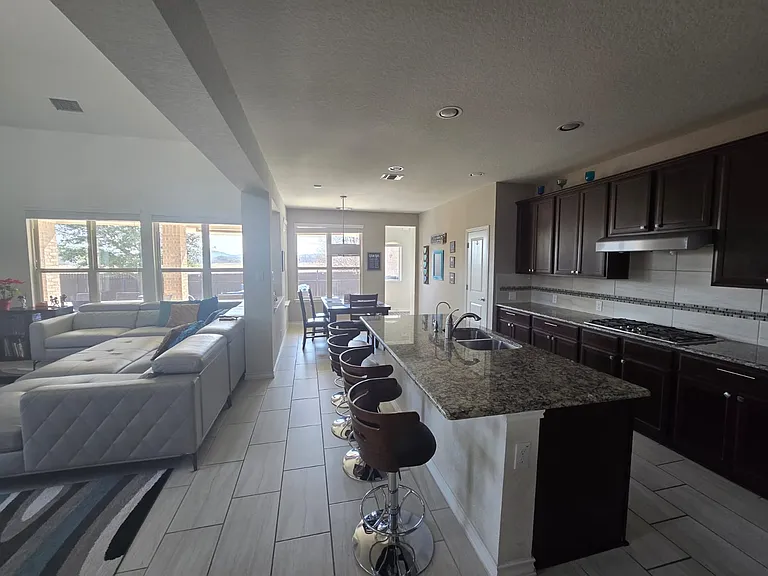 3818 Lariat Way — Photo 7