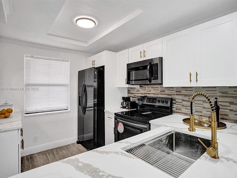 1st image of 2711 NW 104th Ave APT 309