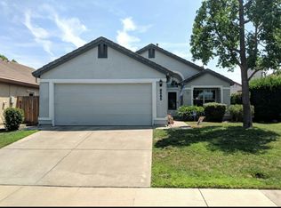 8565 Black Cherry Ct, Elk Grove, CA 95624