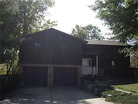 2nd image of 855 Meadowview Ln