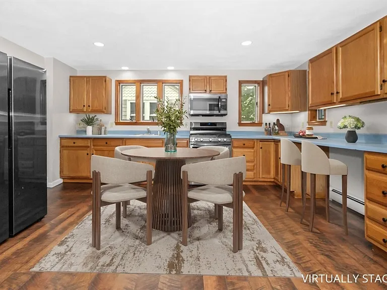 36 Upham St #2 — Photo 6