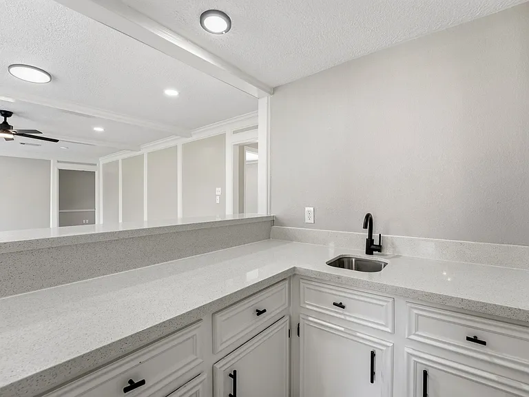 20222 Prince Creek Dr — Photo 23