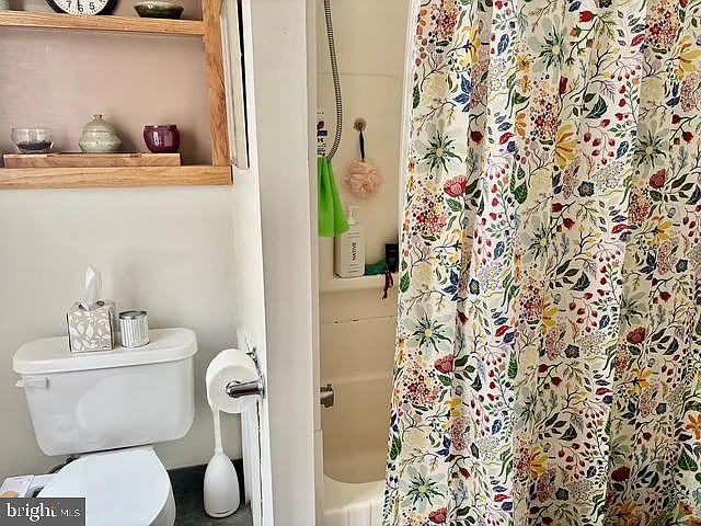 2620 Poplar St #2 — Photo 12