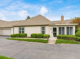 7 Broad Pointe Pl #7, Columbus, OH 43213