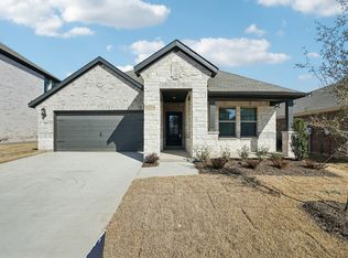 2215 Mustang Way, Seagoville, TX