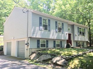 154 Butternut Rd, Milford, PA 18337