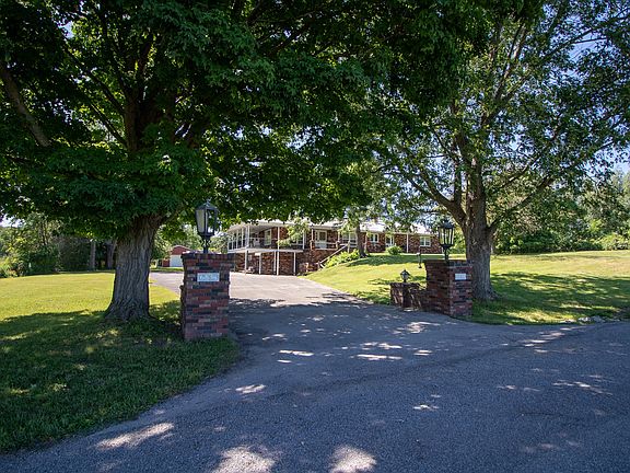2nd image of 6834 McKee Rd