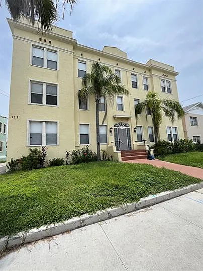 311 S Grandview Ave #11