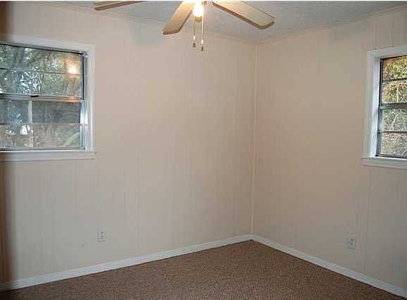 5th image of 1309 Biloxi Ave