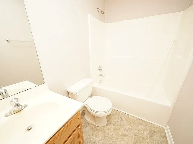 1218 Vistiana Dr — Photo 7