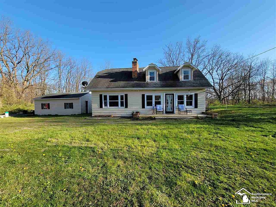 2122 E Coon Lake Rd, Howell, MI 48843 Zillow