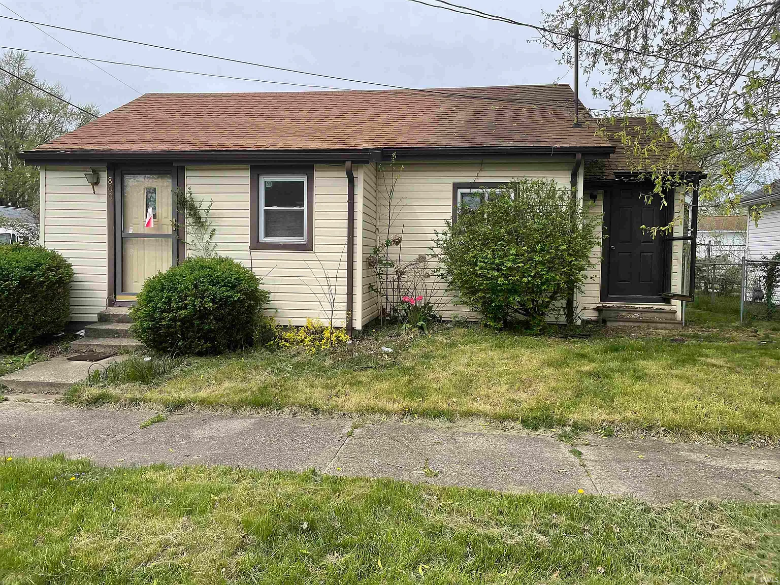 800 W Woodland Ave photo 1