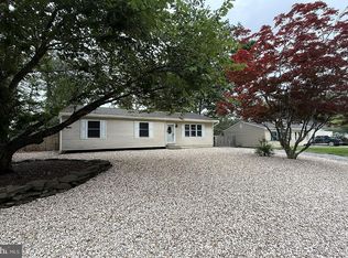 168 Stowaway Rd, Manahawkin, NJ 08050