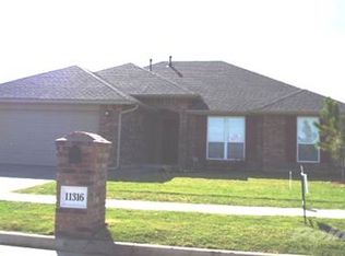 11316 NW 102nd St, Yukon, OK 73099