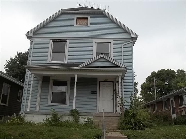 1st image of 1627 Gondert Ave