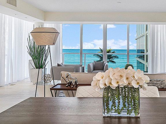 5th image of 3550 S Ocean Blvd